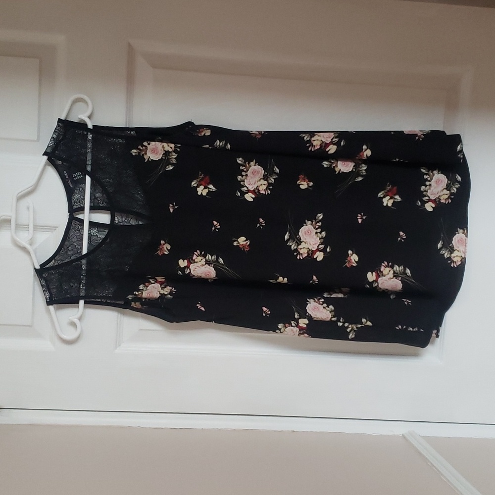 Stork & Babe Maternity Top